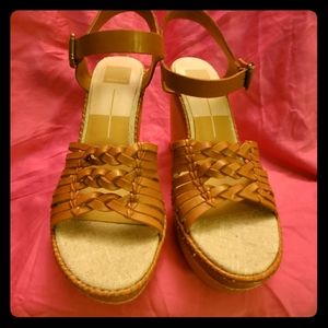Summer wedges